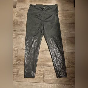 Lilly Pulitzer Luxletic leggings EUC. Size L